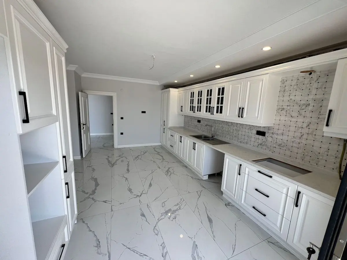 Fitted kitchen